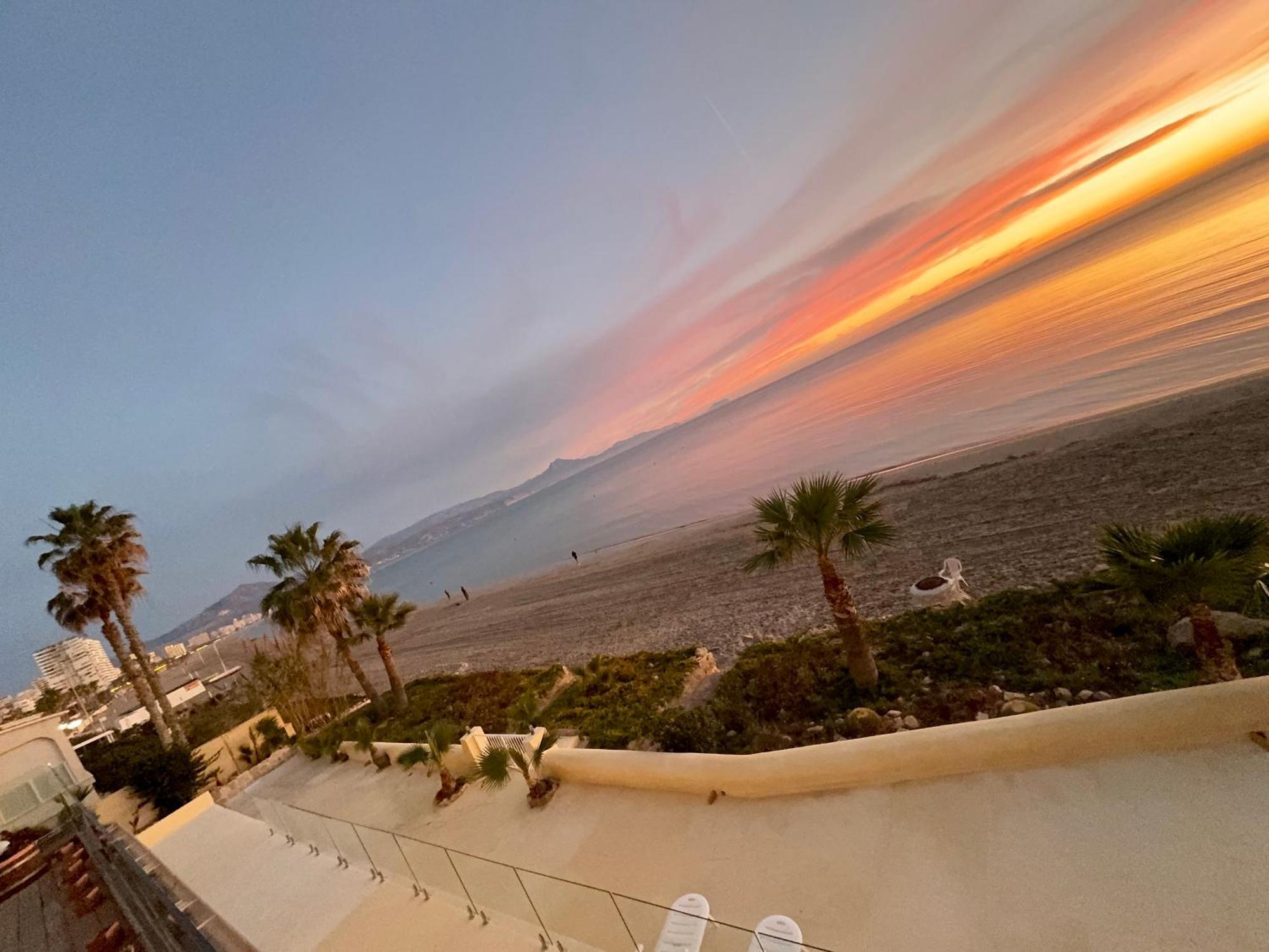 Excepcional Apartamento Loft A Pie De Playa En Chalet Roquetes 阿利坎特 外观 照片
