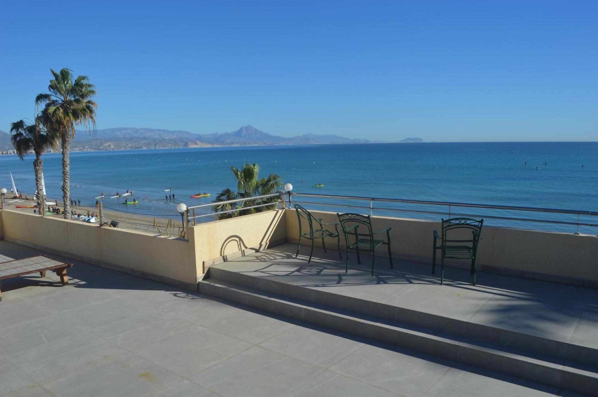 Excepcional Apartamento Loft A Pie De Playa En Chalet Roquetes 阿利坎特 外观 照片