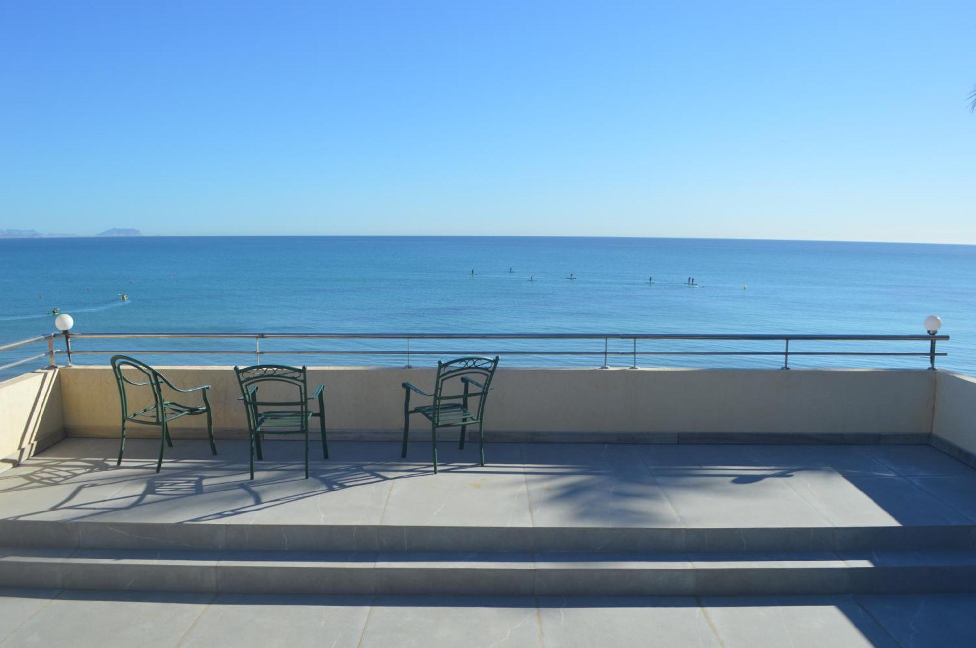 Excepcional Apartamento Loft A Pie De Playa En Chalet Roquetes 阿利坎特 外观 照片