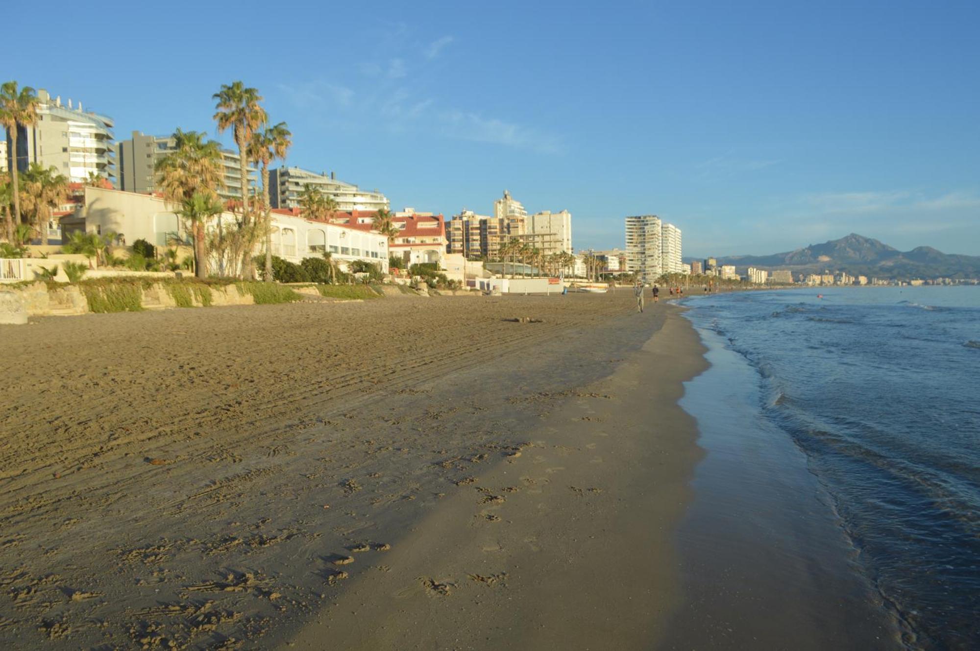 Excepcional Apartamento Loft A Pie De Playa En Chalet Roquetes 阿利坎特 外观 照片